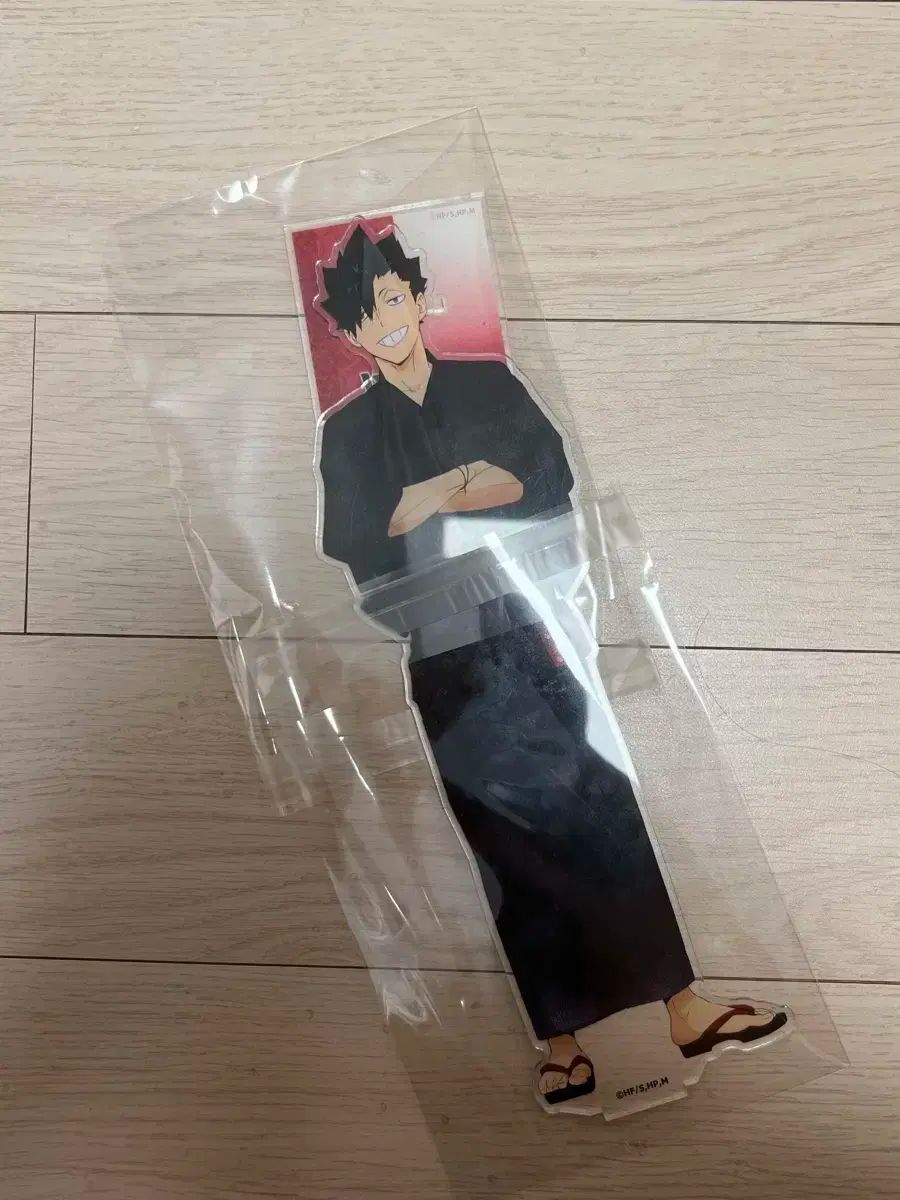ハイキュー　黒尾鉄朗　アクリルスタンドバッジ　合同練習会　2022年　レア ハイキュー 黒尾鉄朗 アクリルスタンドバッジ 合同練習会 2022年
