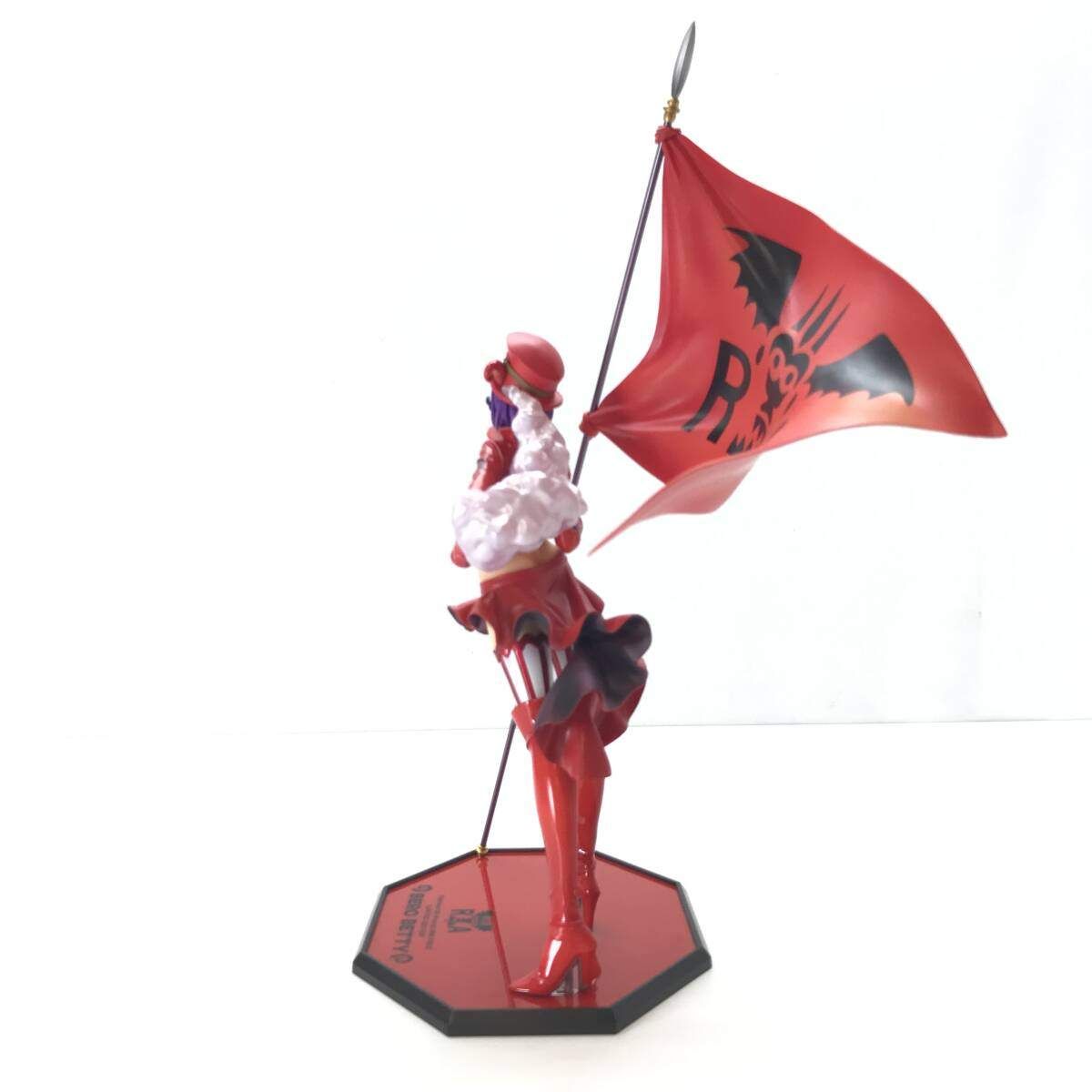 MegaHouse - ワンピース “LIMITED EDITION” 革命軍“東軍”軍隊長ベロ・ベティ pb1000170677.jpg
