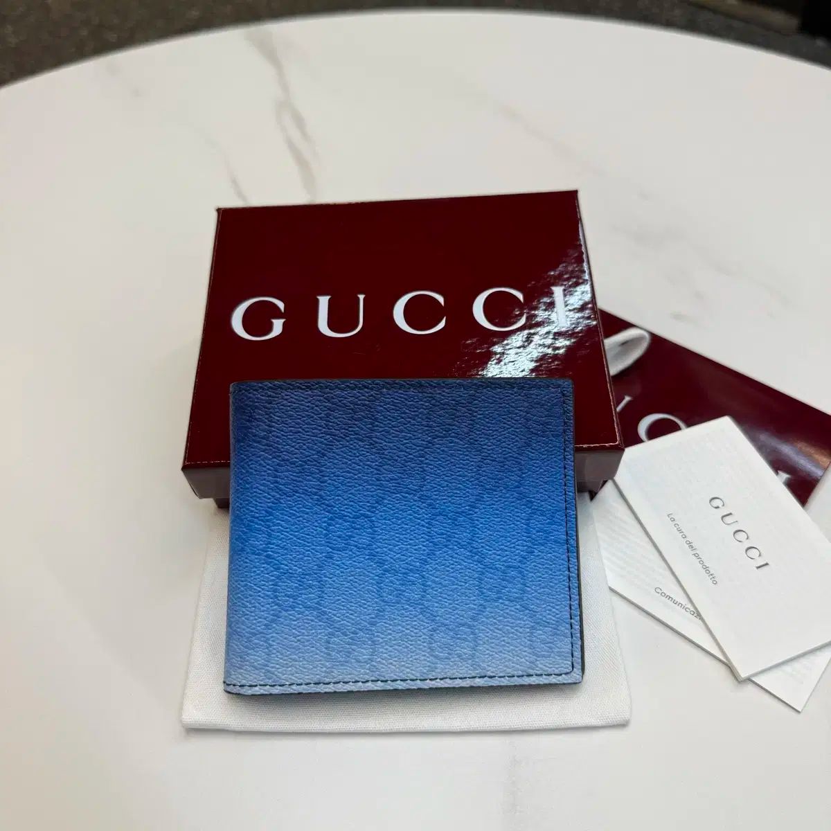 GUCCI グッチ