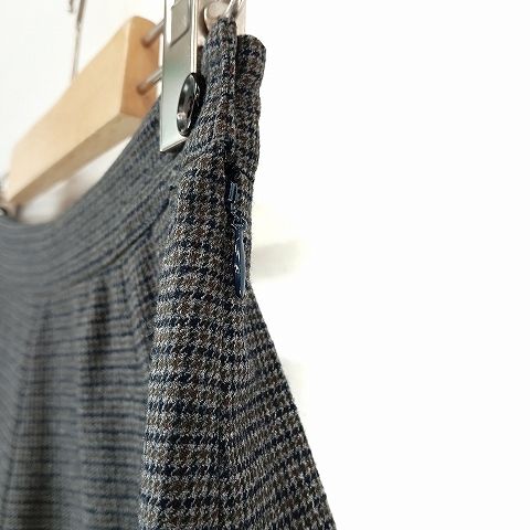 マドモアゼルノンノン　ウールチェック柄フレアスカート　サイズ40 日本製 マドモアゼルノンノン mademoiselle NON NON ウール混 千鳥柄
