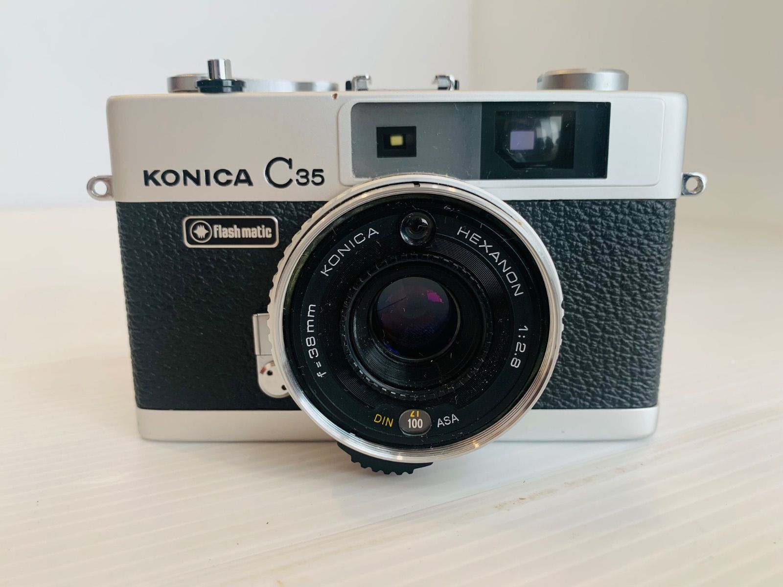 訳あり】フィルムカメラ Konica C35 Flash matic - メルカリ