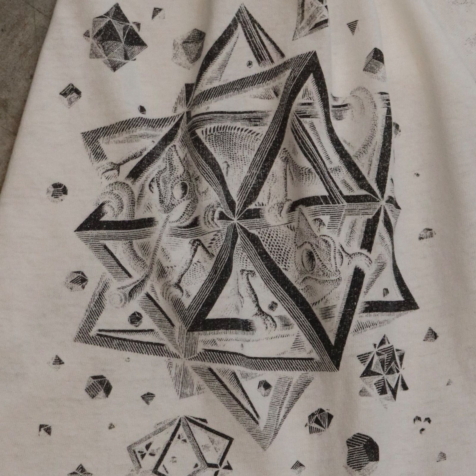 80\u0027s~ Mulch Print Art Tee \