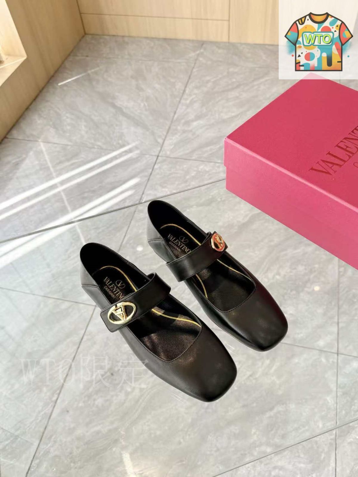 新品未使用　VALENTINO フラットシューズ Valentino Garavani Vロゴ ロッカー メリージェーン フラット