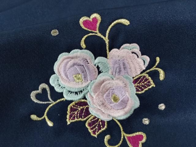 平和屋着物○女性 行灯袴 総刺繍 花唐草文 留紺色 卒業式 洗える着物  