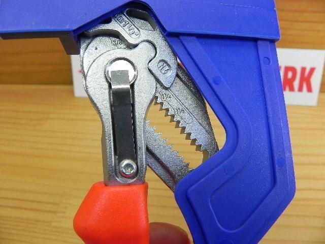 8605-180 *正規輸入品保証