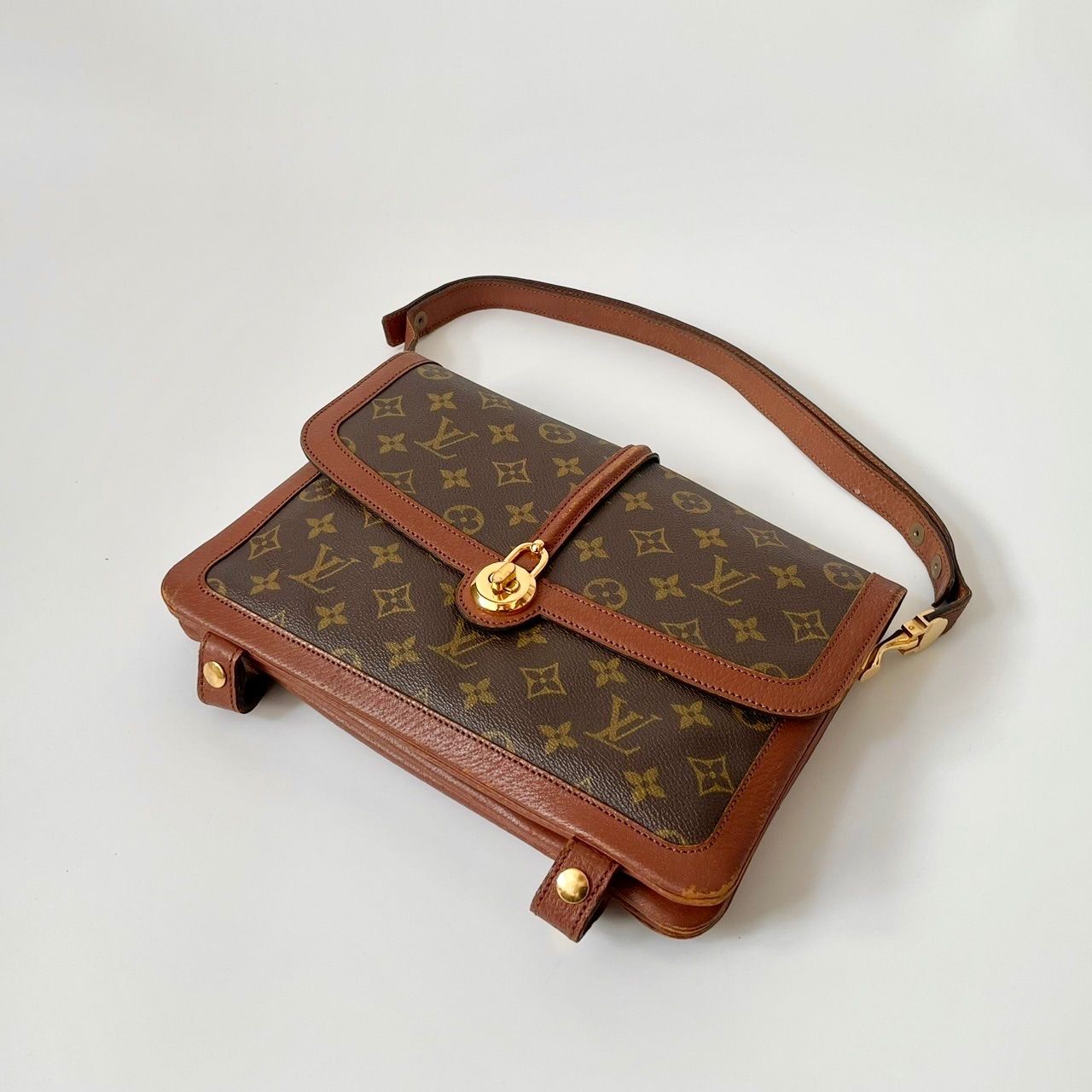 年末年始SALE‼️【廃盤】LOUIS VUITTON ルイヴィトン サックヴァン