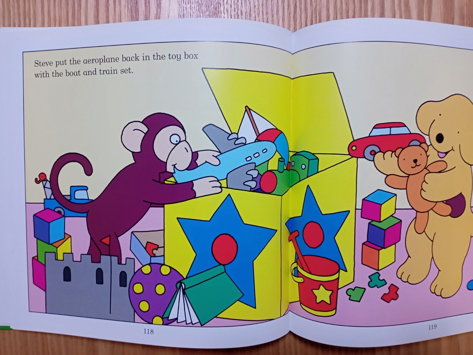 英語絵本 コロちゃん 12物語 Spot's story book