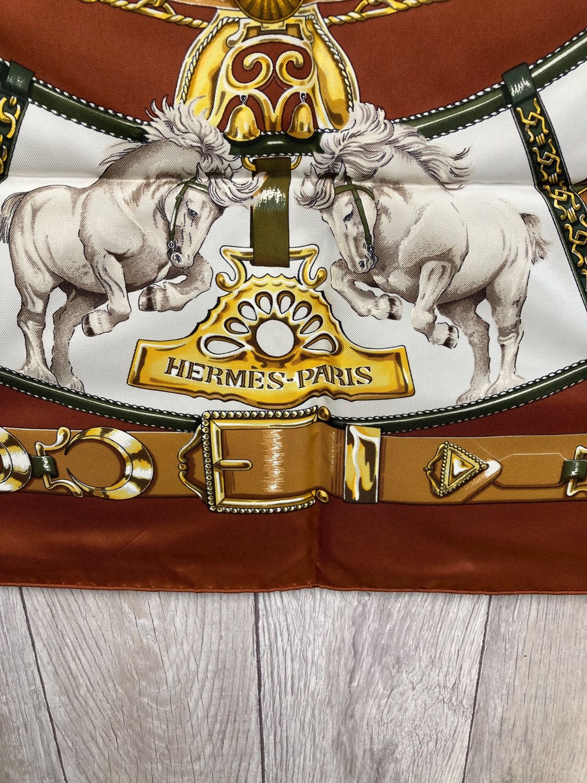 エルメス HERMES カレ90 輓馬 シルクスカーフ HERMES エルメス カレ 90 シルクスカーフ Cheval Turc トルコの