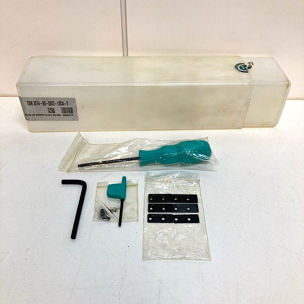 使用数回 刃先交換式ドリルホルダー