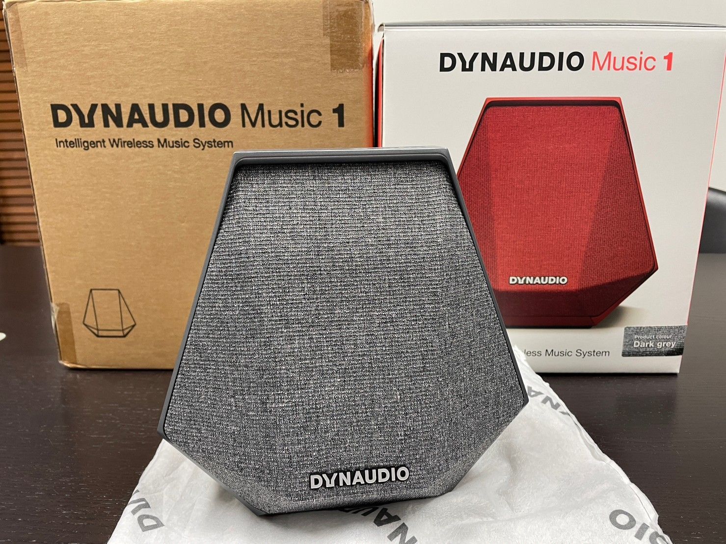 人気の贈り物が大集合 DYNAUDIO MUSIC 5 ダークグレイ