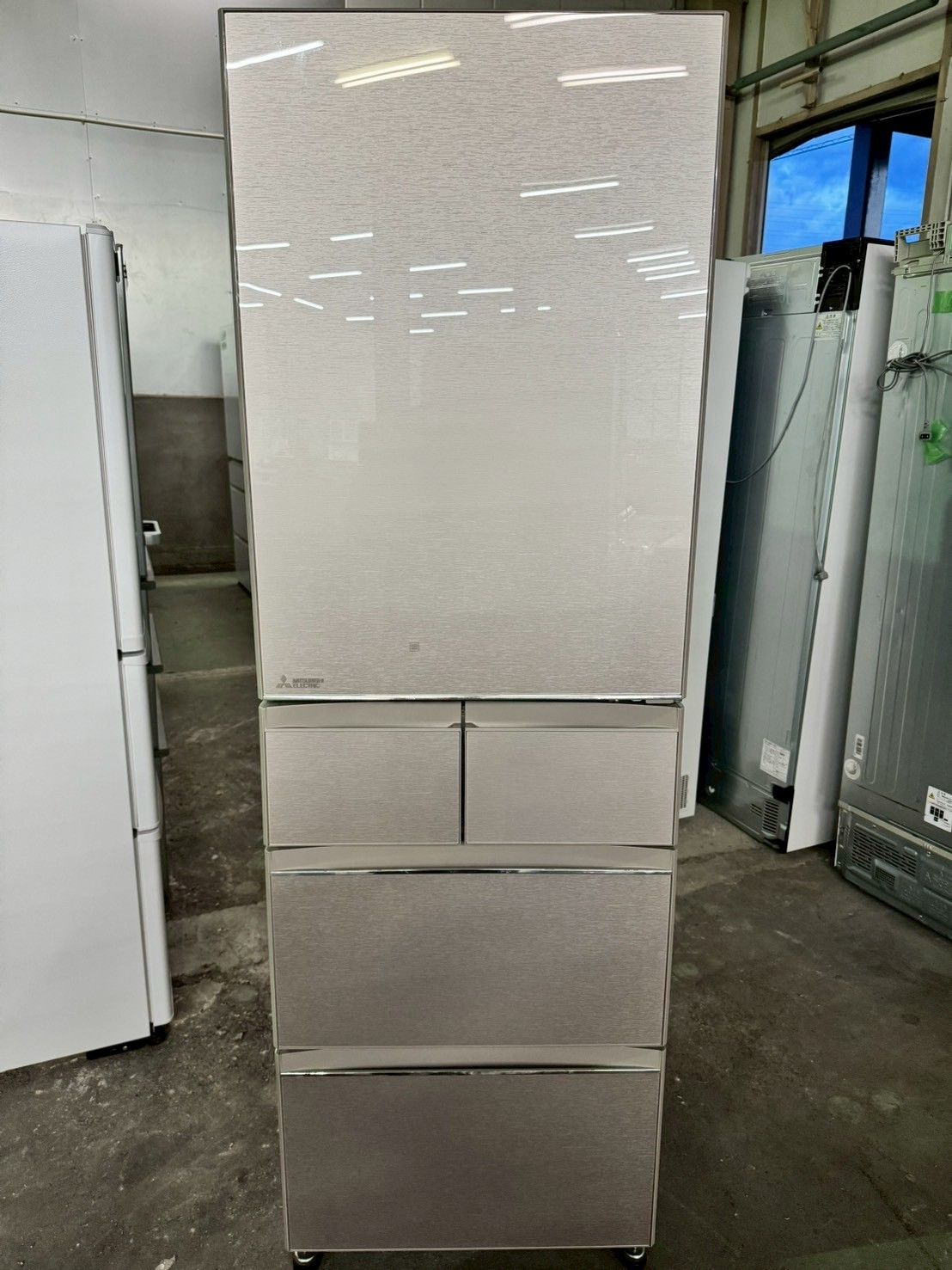 大阪送料無料☆3か月保障付き☆冷蔵庫☆三菱☆5ドア☆2023年☆MR-B46J