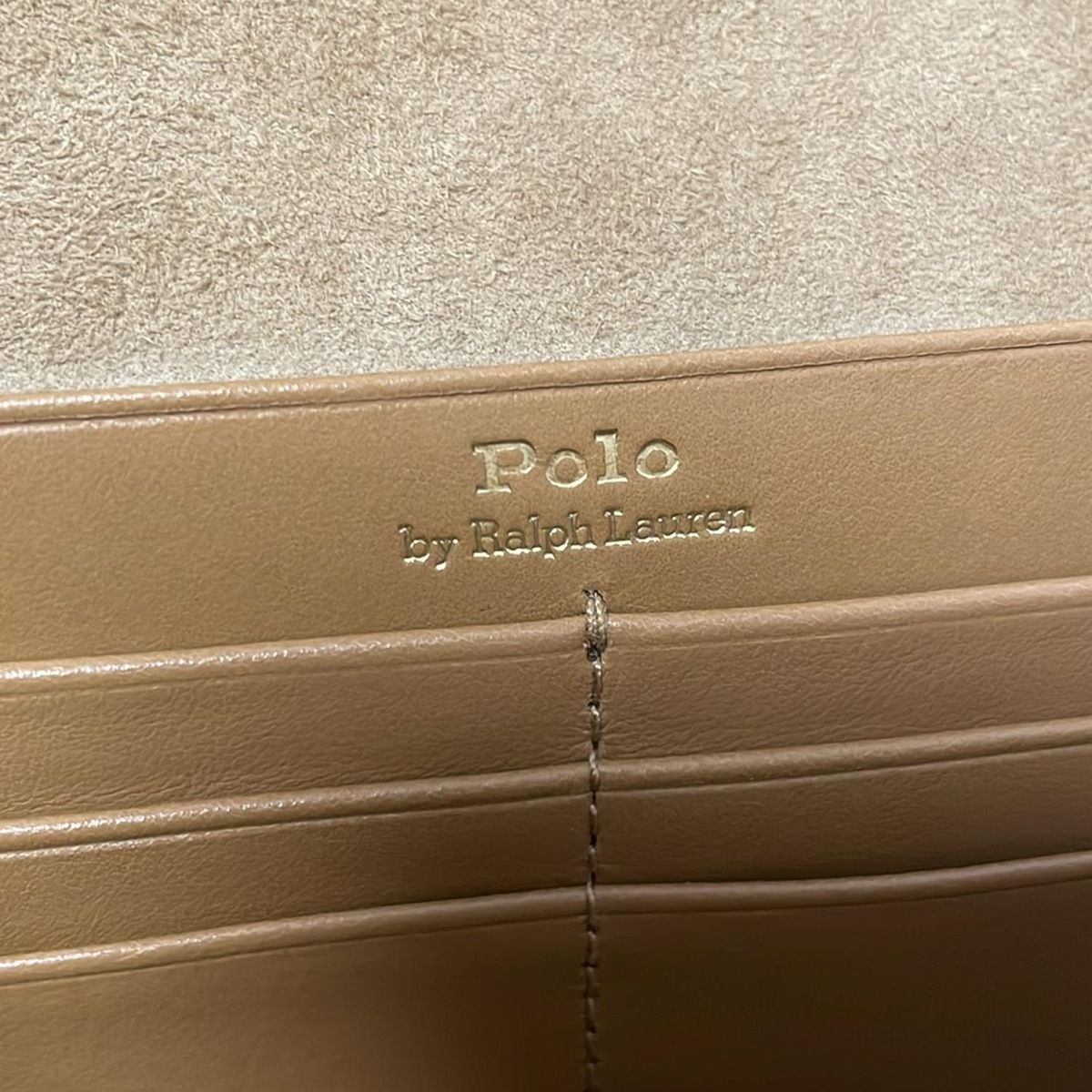 クラッチバッグ