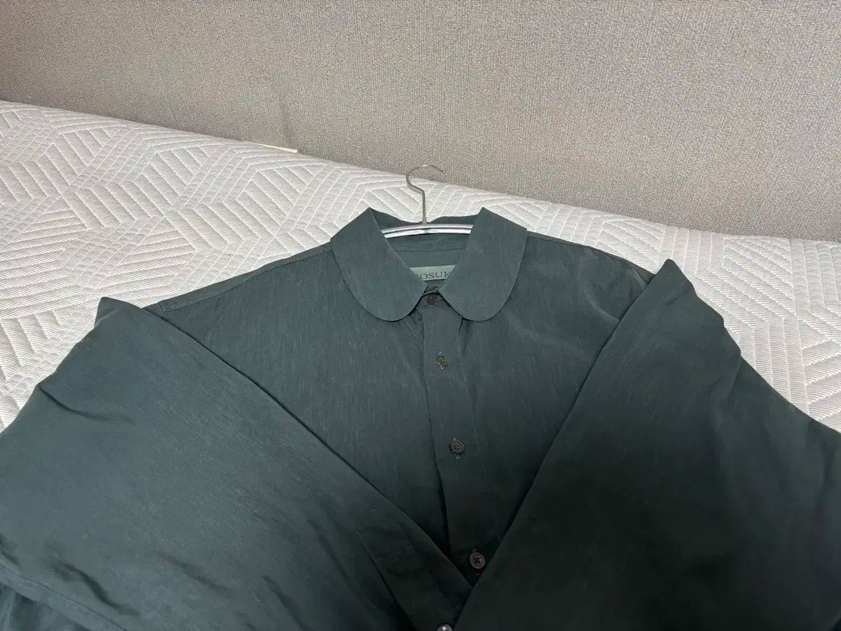 1 ウースク ラウンド カラー シャツ Dark Turquoise Blue