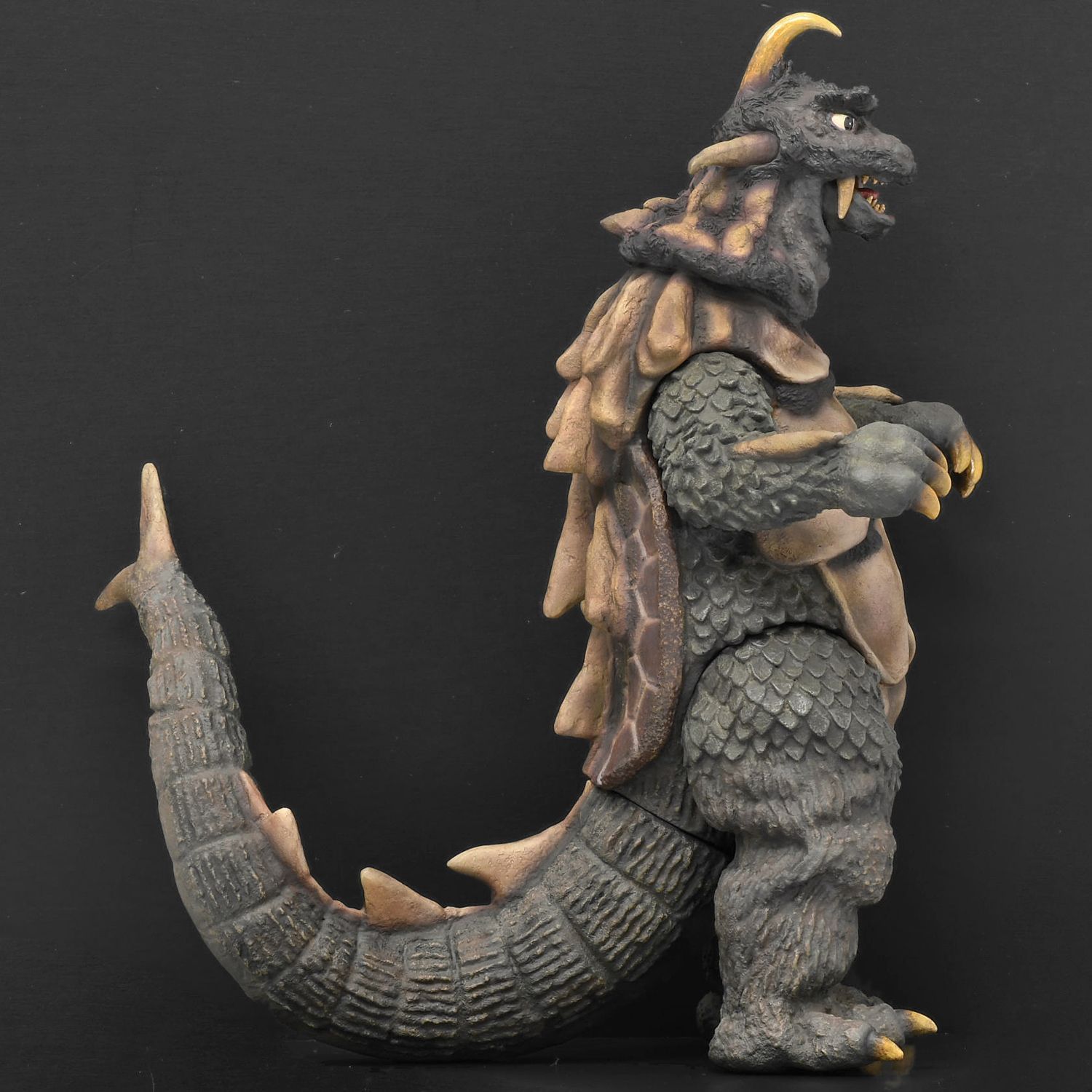 キット完成品 ビリケン商会 ゴメス ソフビ 古代怪獣 金綱幸弘 ウルトラ