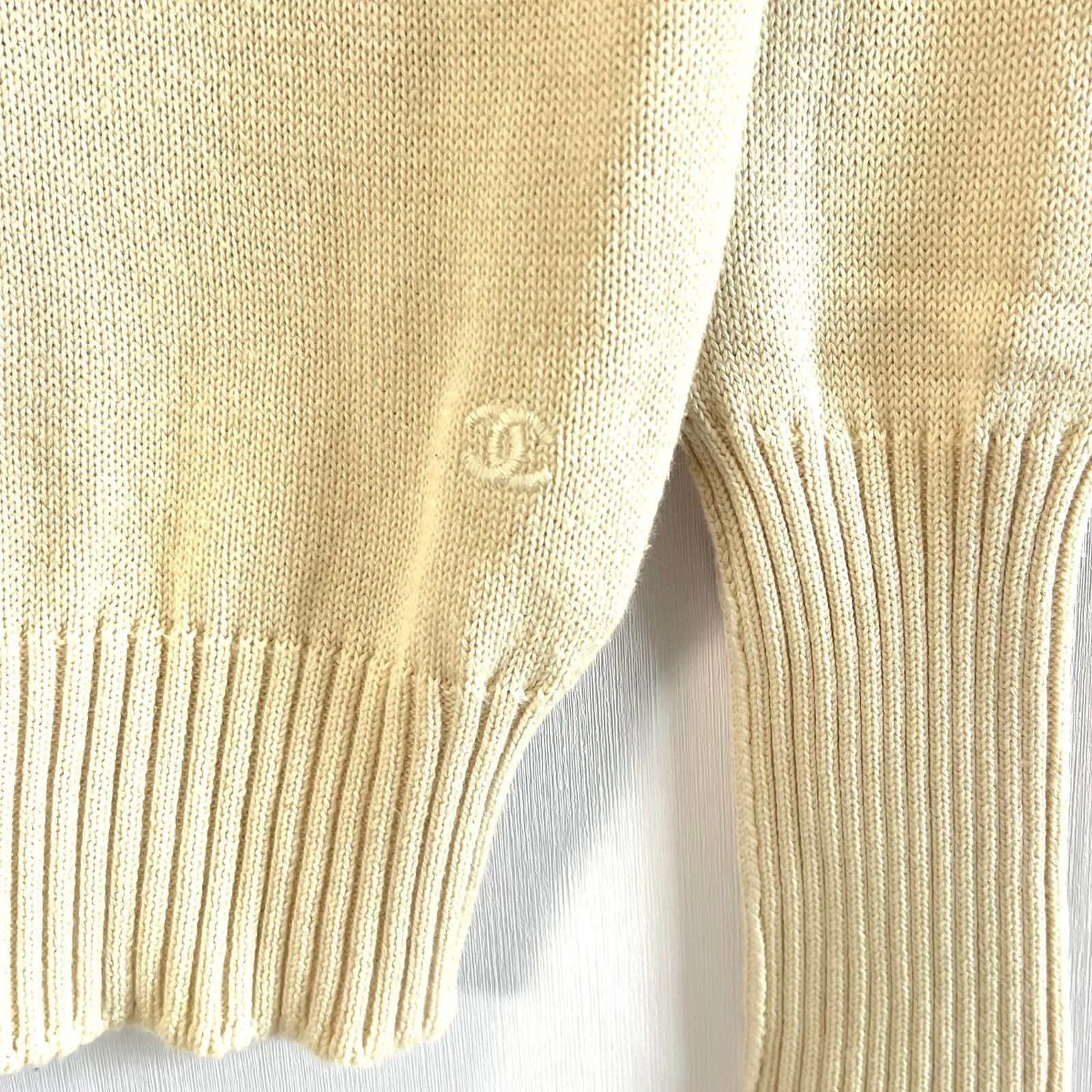 CHANEL シャネル セーター ワイドネック ココマーク アイボリー - メルカリ