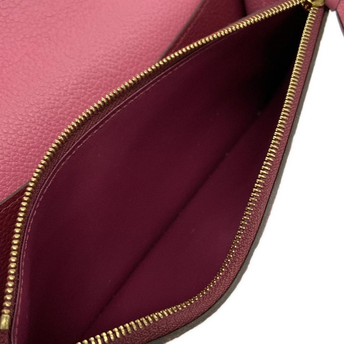 VUITTON