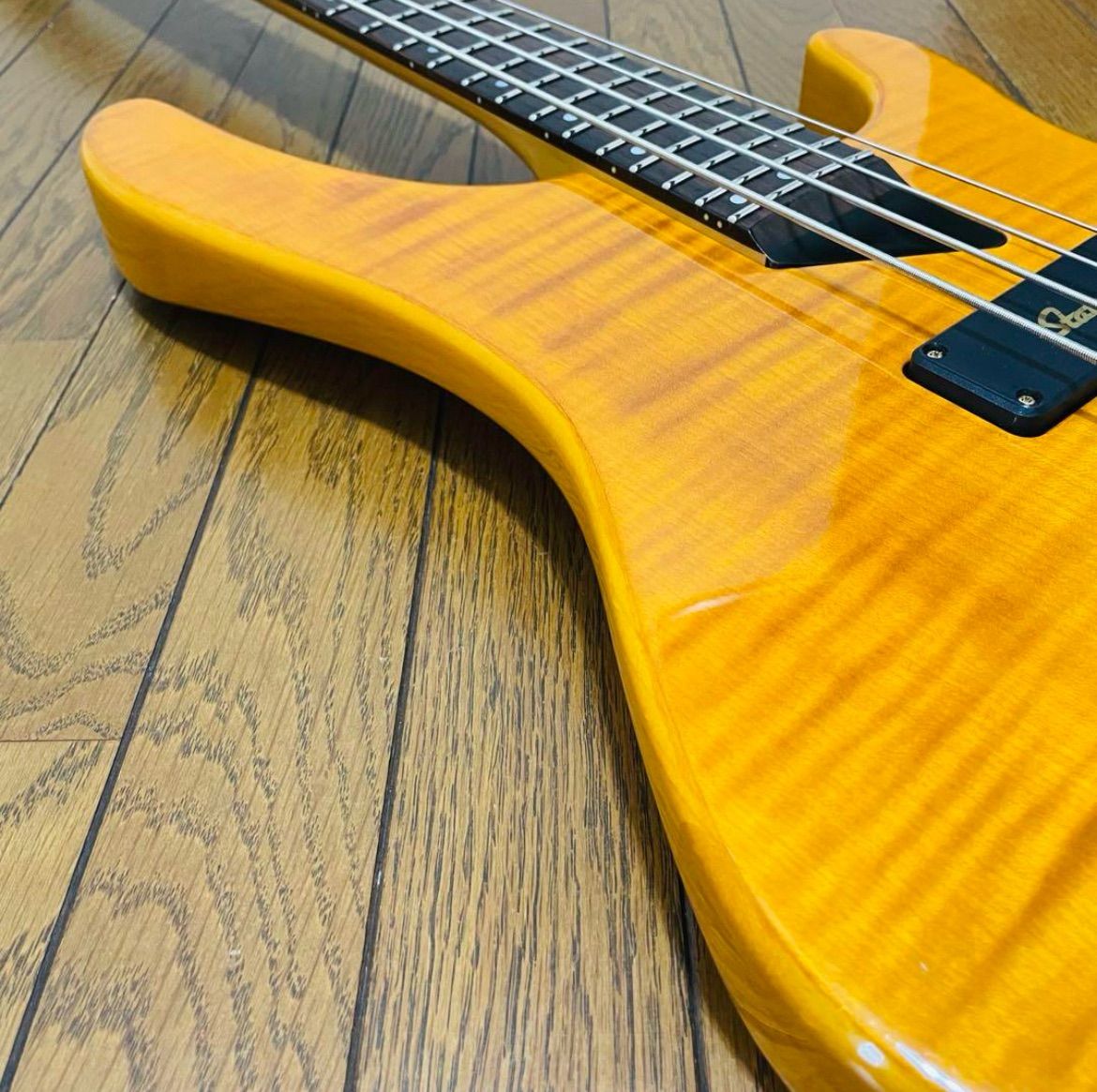 8246 washburn KW-1250 Kip Winger ベース - メルカリ