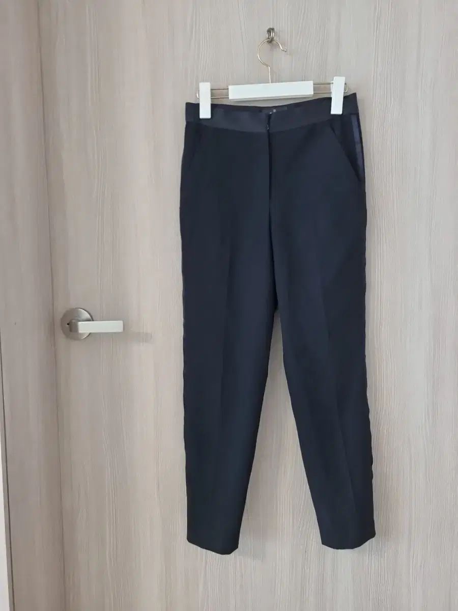 LANVIN ランバン 黒 スラックス ズボン