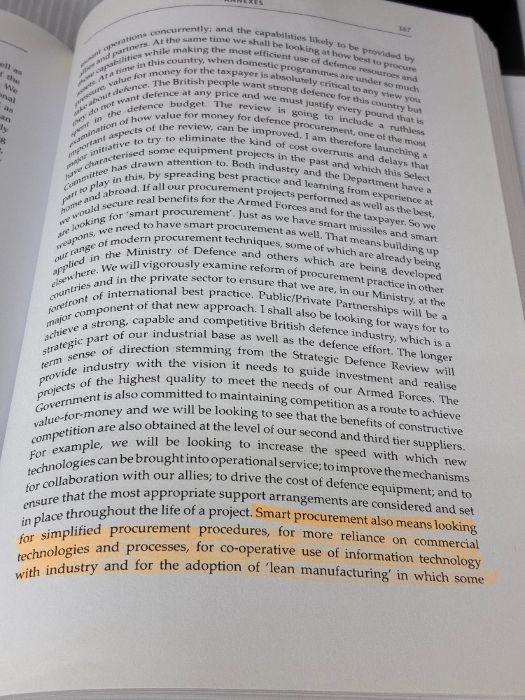  線引き有り Strategic Review The Process of Strategy Formulation in Complex Organisations Routledge Grattan Robert F 洋書 本