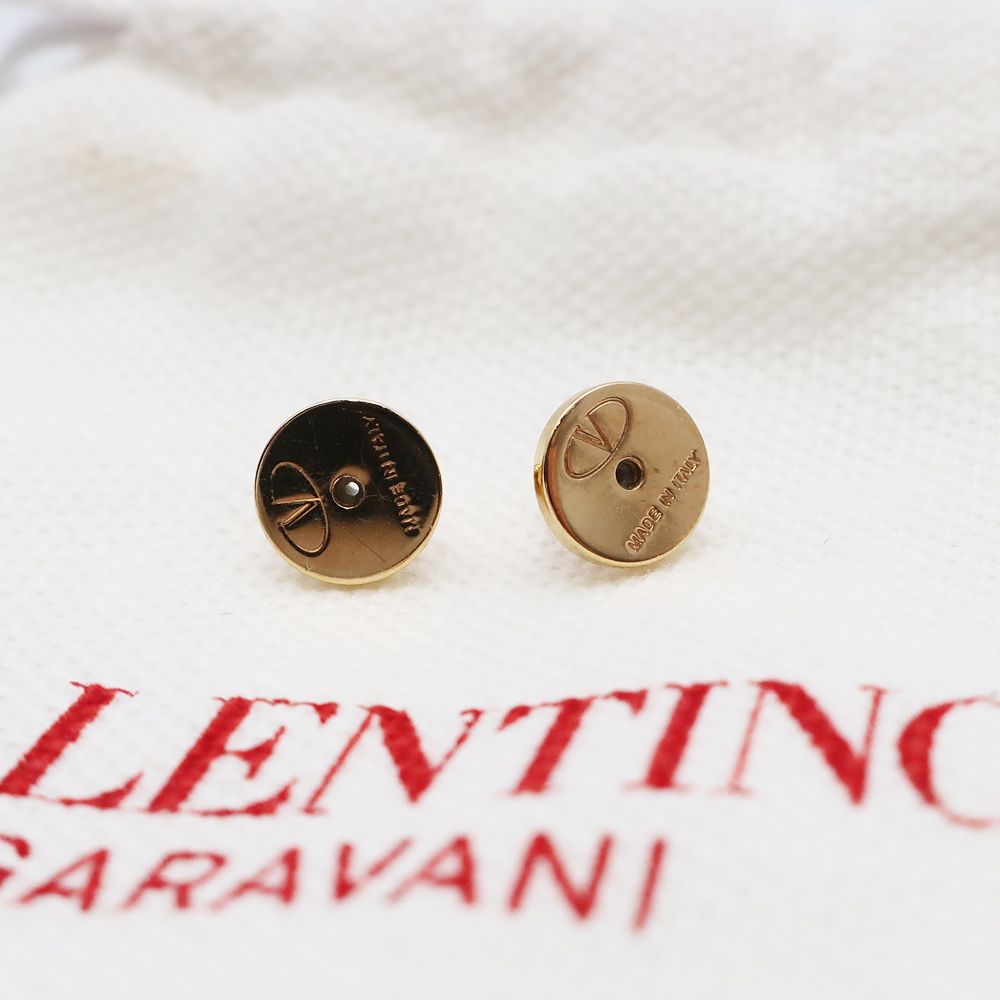 ヴァレンティノ Vロゴ シグネチャー パヴェ スタッド ピアス ゴールド 並行輸入品 ヴァレンティノ Vロゴ シグネチャー パヴェ スタッド ピアス ゴールド