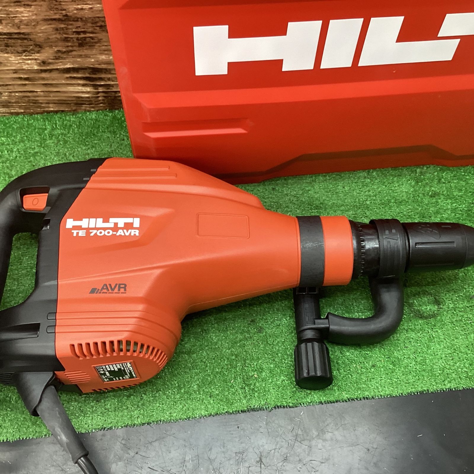 ヒルティ(HILTI) 電動ハンマ TE700-AVR 無負荷回転数(min-1[r.p.m])2760 動作確認済み【川越店】 - メルカリ