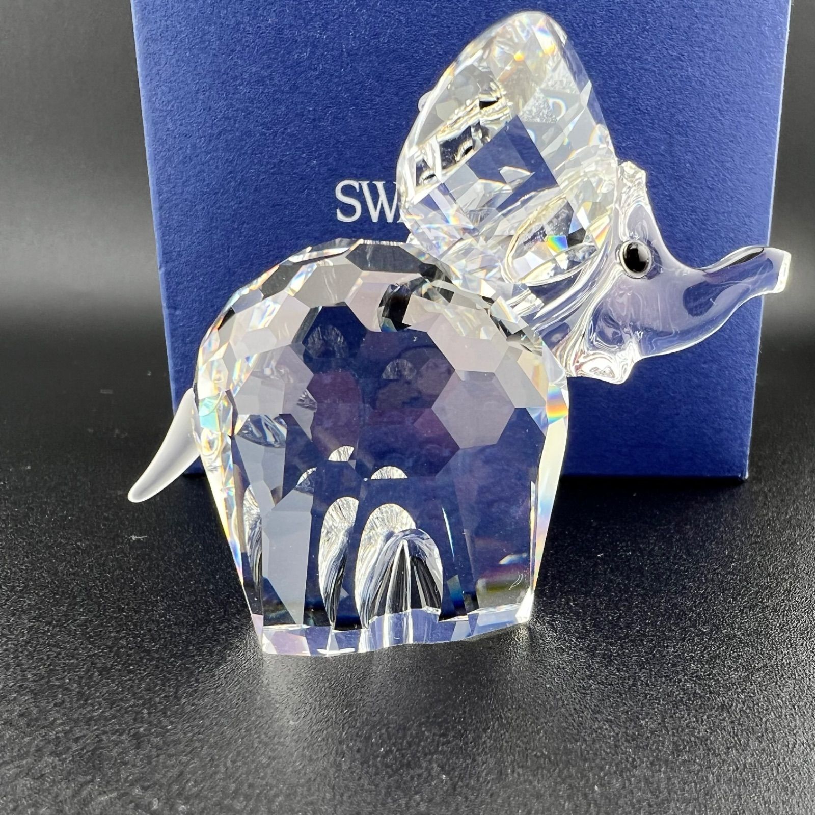 クリスタル製 象とライオン？の置物セット　スワロフスキー クリスタル製 象とライオン？の置物セット スワロフスキー SWAROVSKI