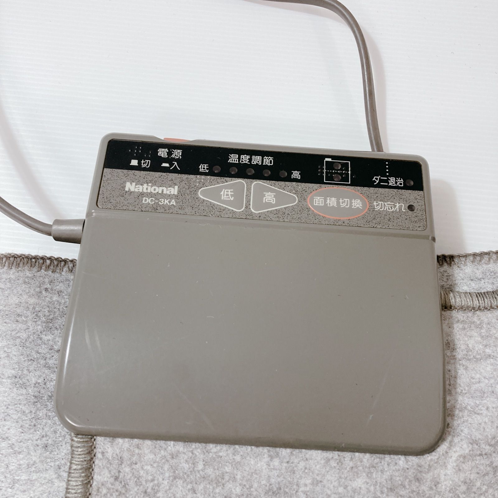 DC-3NKB2 ホットカーペット ベージュ [カバー＋本体 /3畳相当] Panasonic｜パナソニック 通販 | ビックカメラ.com