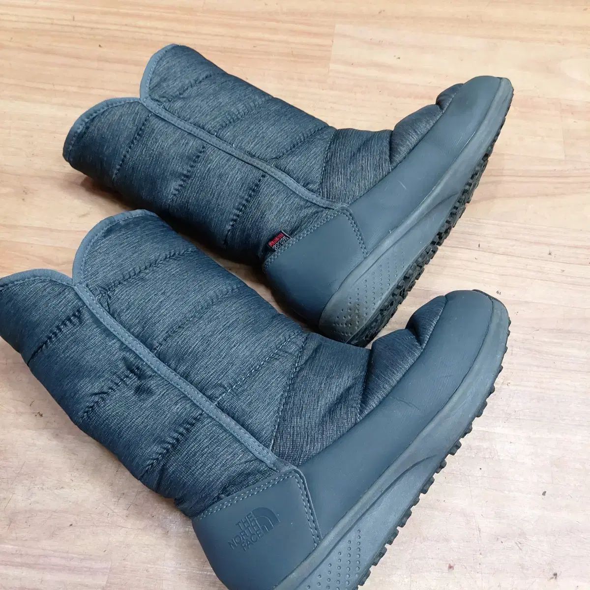  THE NORTH FACE ザノースフェイス ビューティ 袖口 グース防寒ブーツ レディース 230 mm 5 j 9 その他 ブーツ