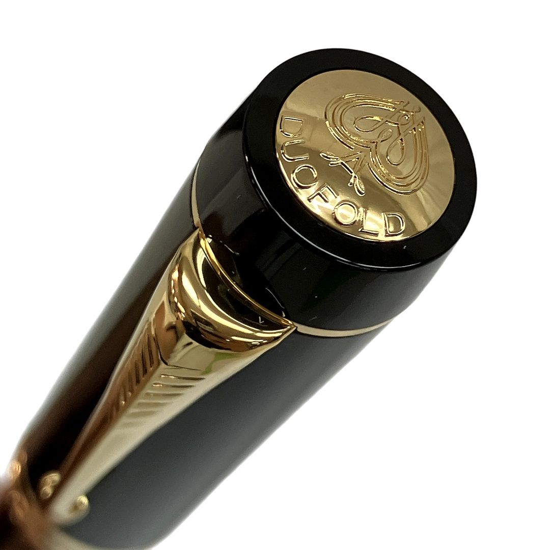 ブラックGT 万年筆