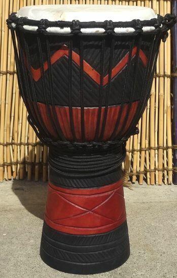 【送料無料】マホガニー木製ジャンベ（ジェンベ）☆木彫りＳサイズ(８インチ)（ＳＪ）☆