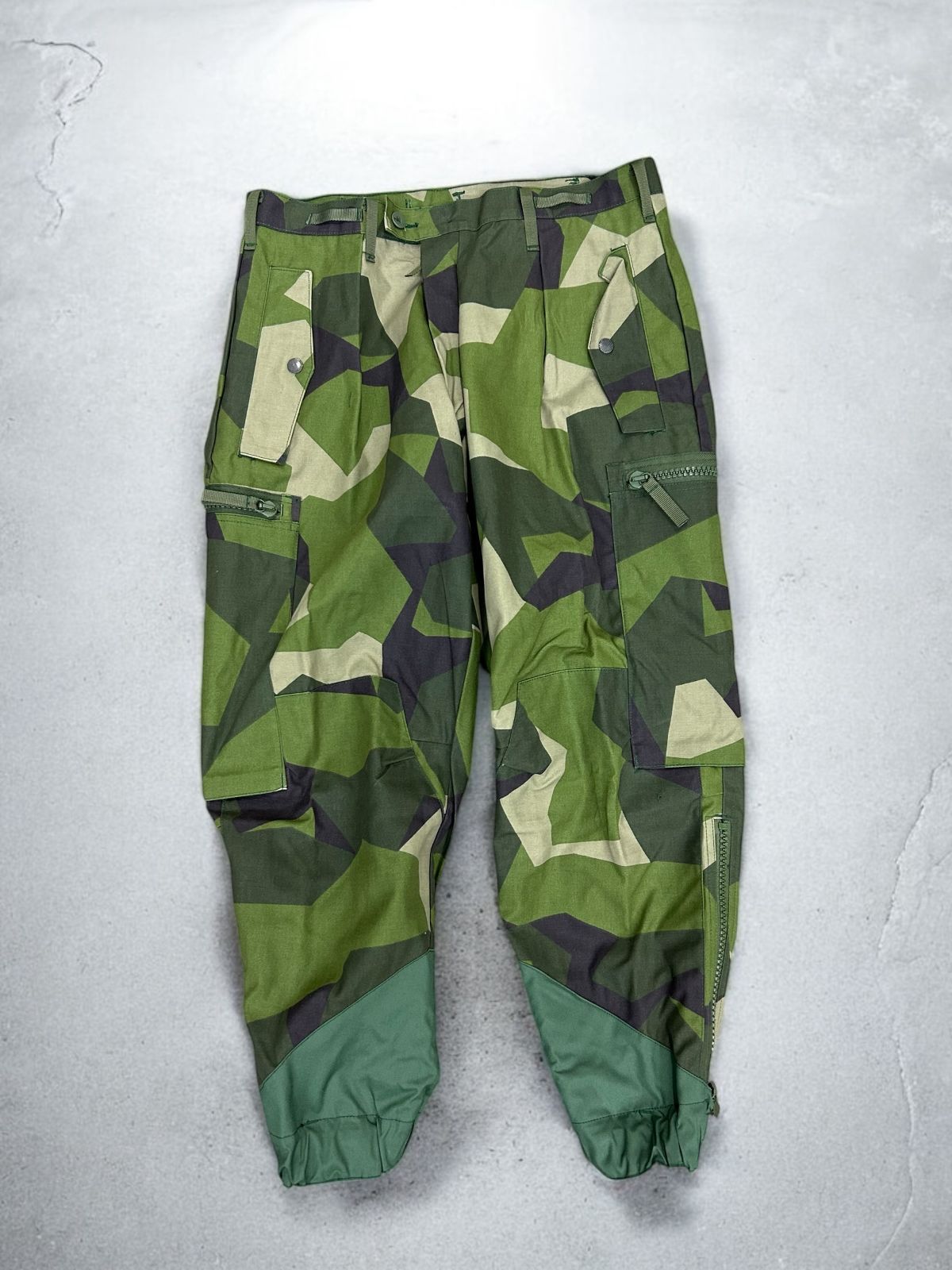 美品】Open YY ロールウエスト カモ 迷彩 カーゴパンツ サイズ1（S