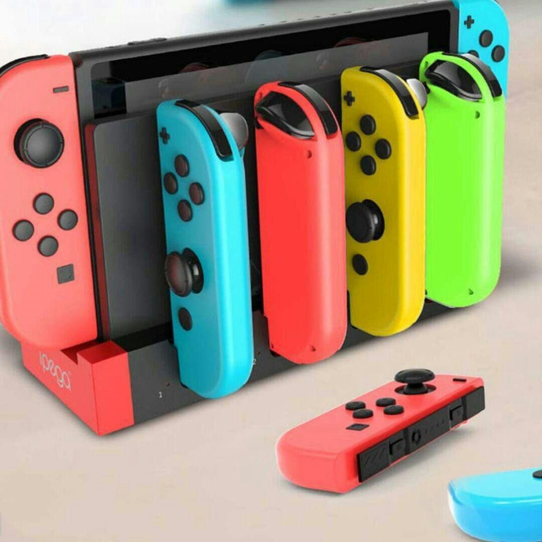 らかに 新品未使用Switchコントローラー無線2台Joy-Con充電スタンド4台同時の通販 by miss's shop｜ラクマ じることが