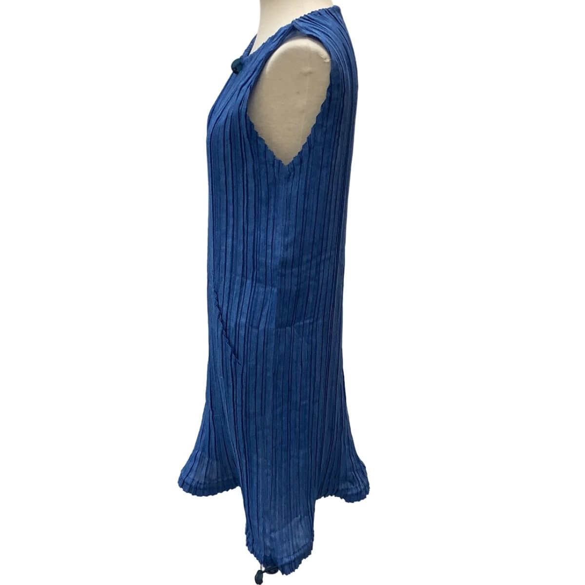 ♪♪ISSEY MIYAKE イッセイミヤケ 変形 ノースリーブカットソー チュニック SIZE L IM71FH914 ブルー