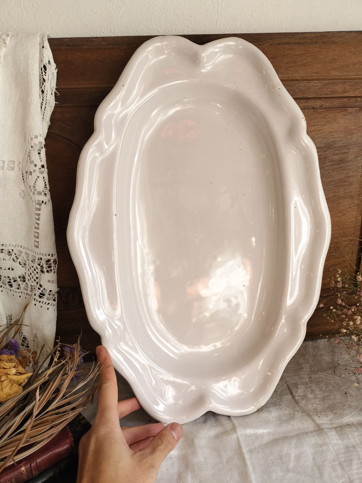 フランス アンティーク 18世紀 ムスティエ 白い オーバル 大皿 レア 美品 フランス アンティーク 18]世紀 ムスティエ 白い オーバル 大皿