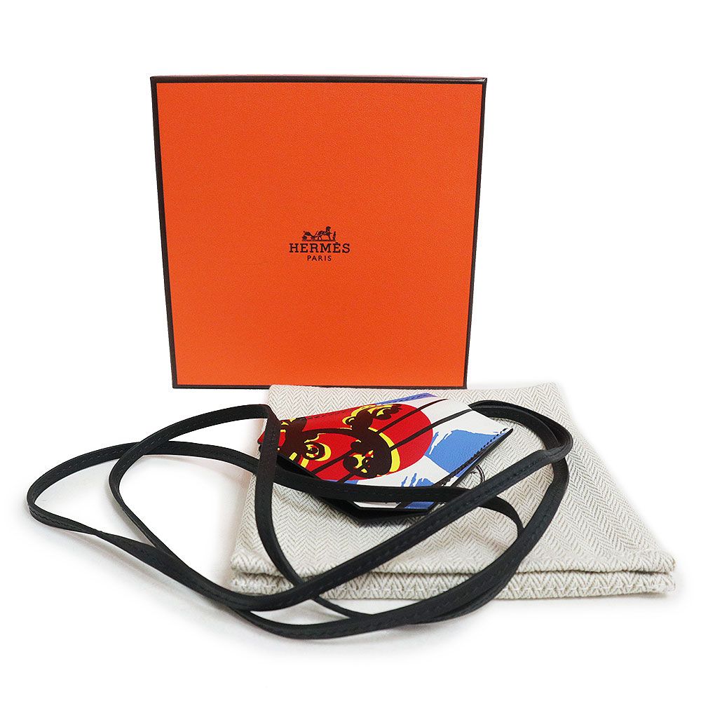 （新品・未使用品）エルメス HERMES クロシェット スケート ロングネックレス キーベル キーリング ヴォースイフト レザー メタル シエル ルージュドゥクール ブラン マルチカラー シルバー金具 B刻印 箱付 エルメス クロシェット スケート ロングネックレス キーベル