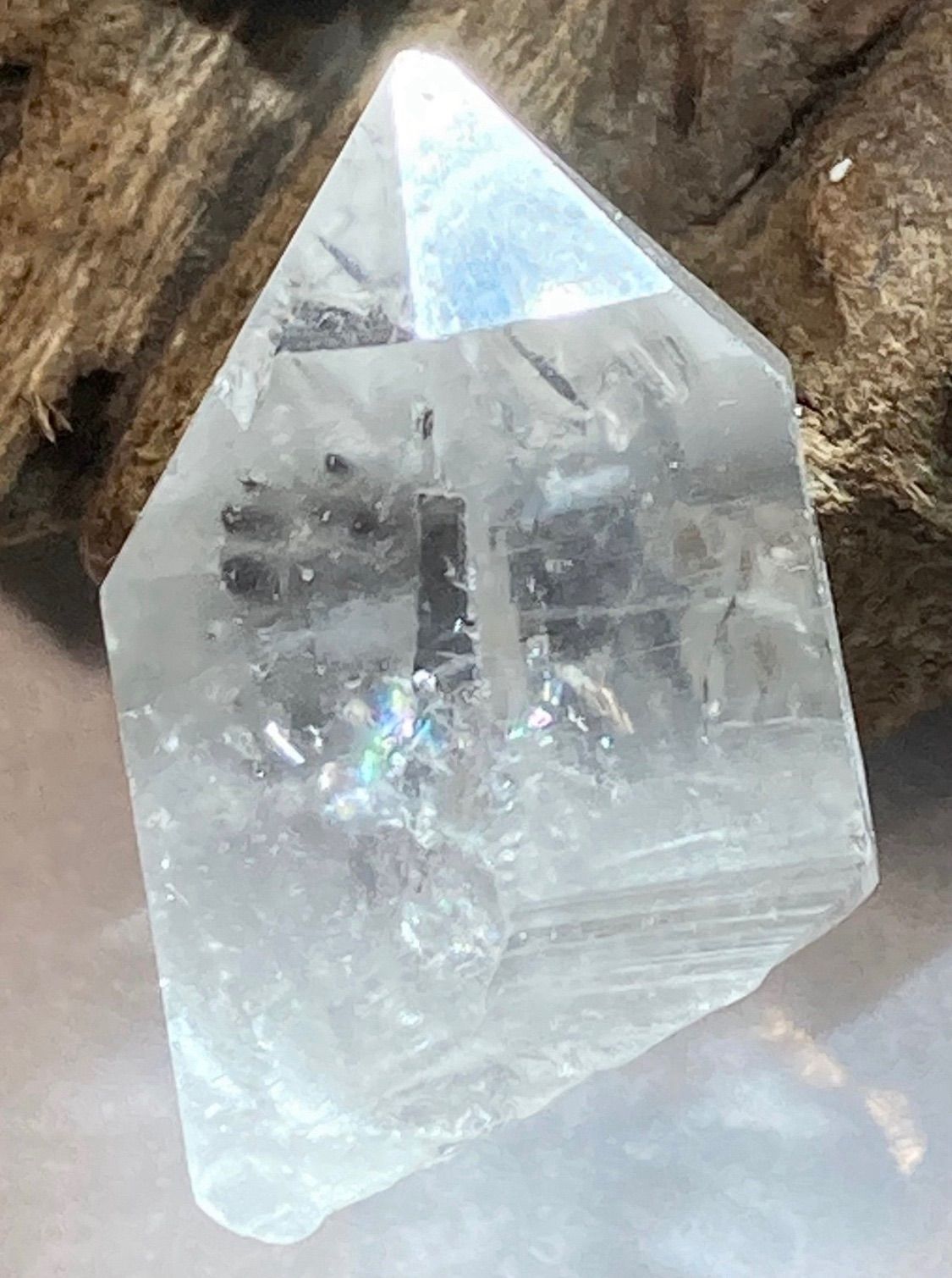 レコードキーパー✨ 虹入り ブラジル・ミナスジェライス州 水晶