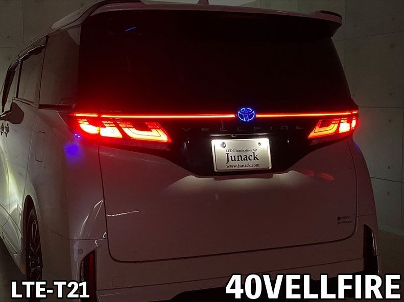 40アルファード