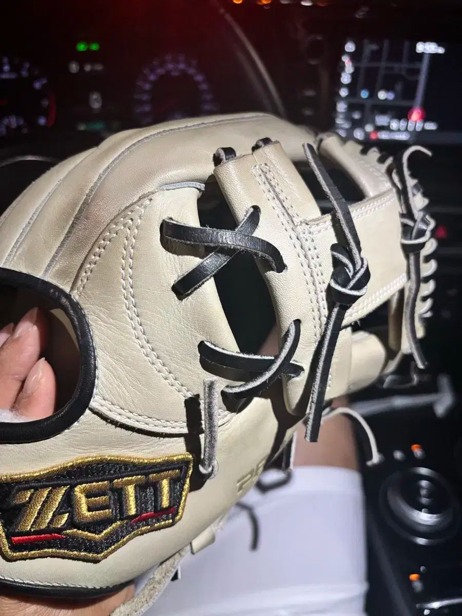 ゼット 前立腺 内野 11 5 アイボリー