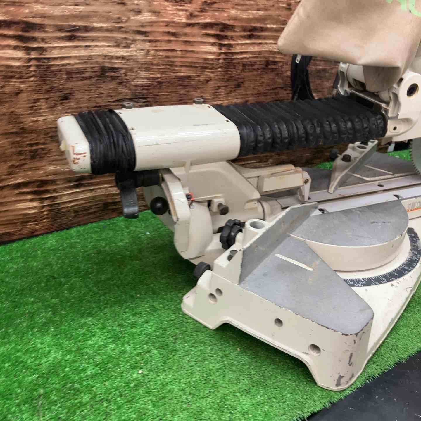 ◇ハイコーキ(HIKOKI ※旧:日立工機) 216mm 卓上スライド丸ノコ C8FSA 