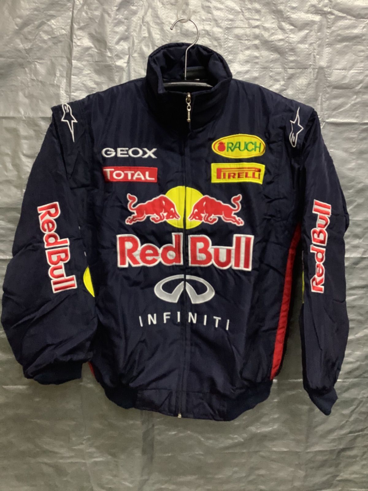 Red Bull ブルゾン M L XL XXL レッドブルレーシングジャケット - メルカリ