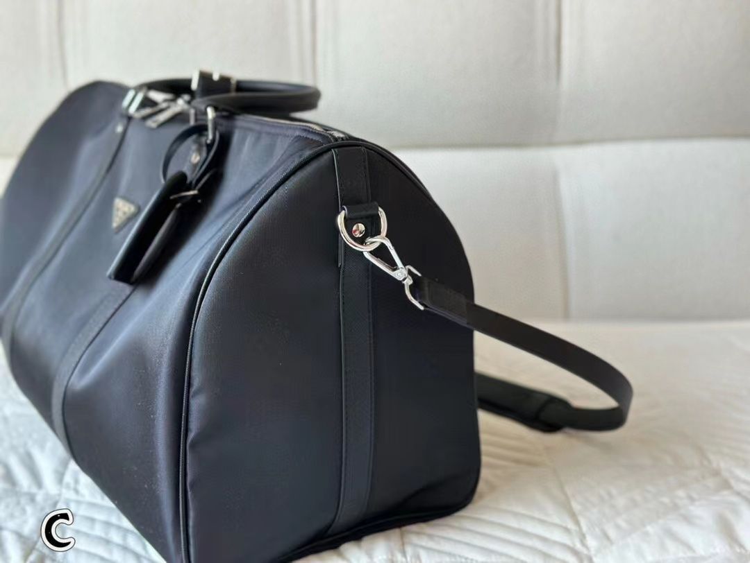 美品 プラダ ２way ボストンバッグ ブラック テスート 旅行鞄 ナイロン プラダ テスート ナイロン×レザー 2WAYボストンバッグ ブラック