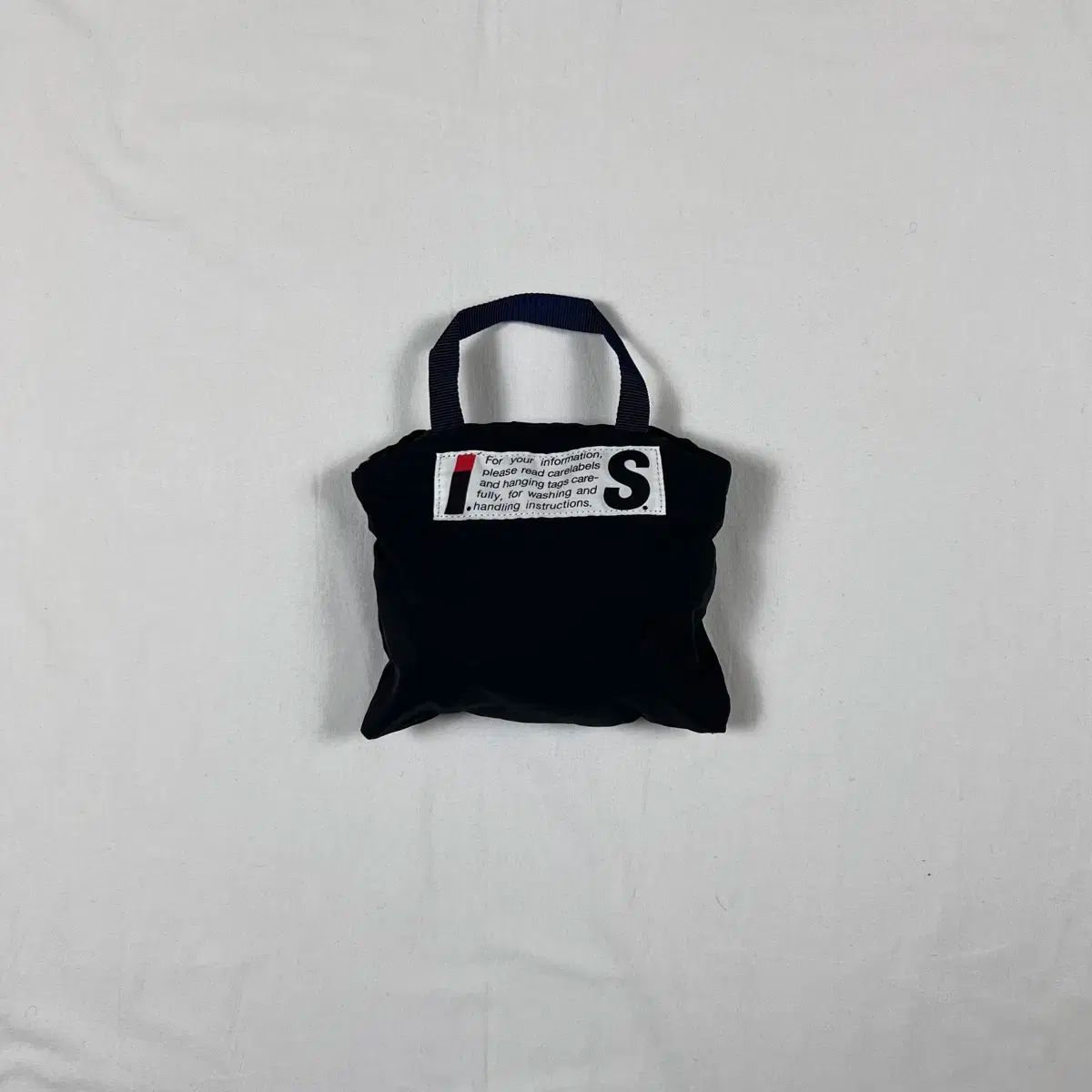 LOUIS VUITTON ルイ ヴィトン タイガ グリゴリ メッセンジャーPM