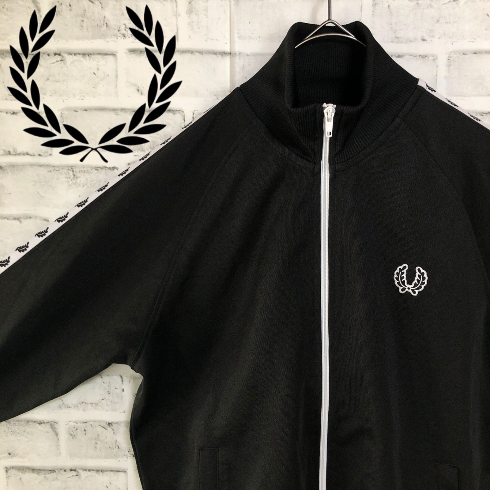 80's フレッドペリー 月桂樹  トラックジャケット ジャージ  Lサイズ Fred Perry⭐️トラックジャケット/ジャージ S 刺繍月桂樹