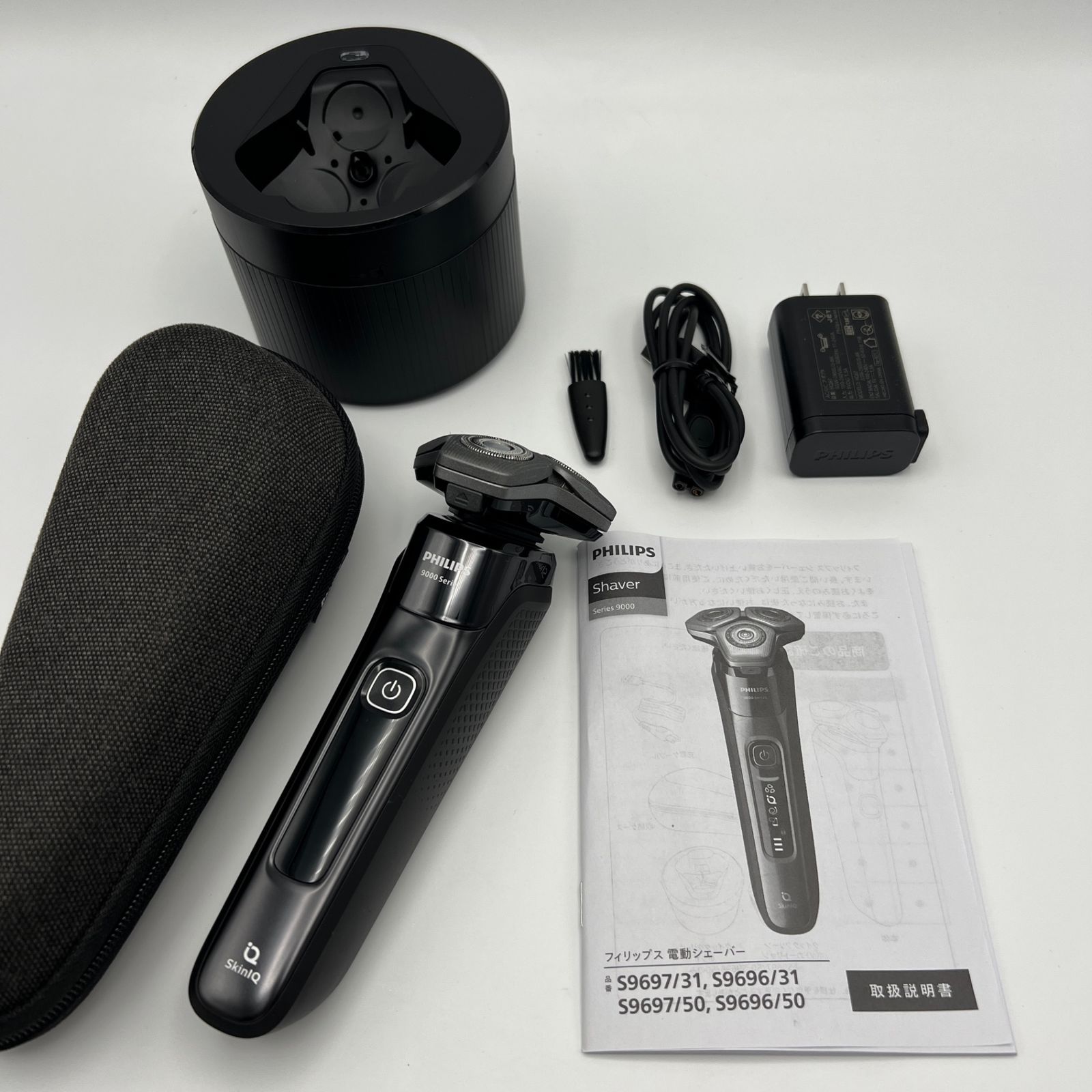 PHILIPS電動シェイバー　9000シリーズ