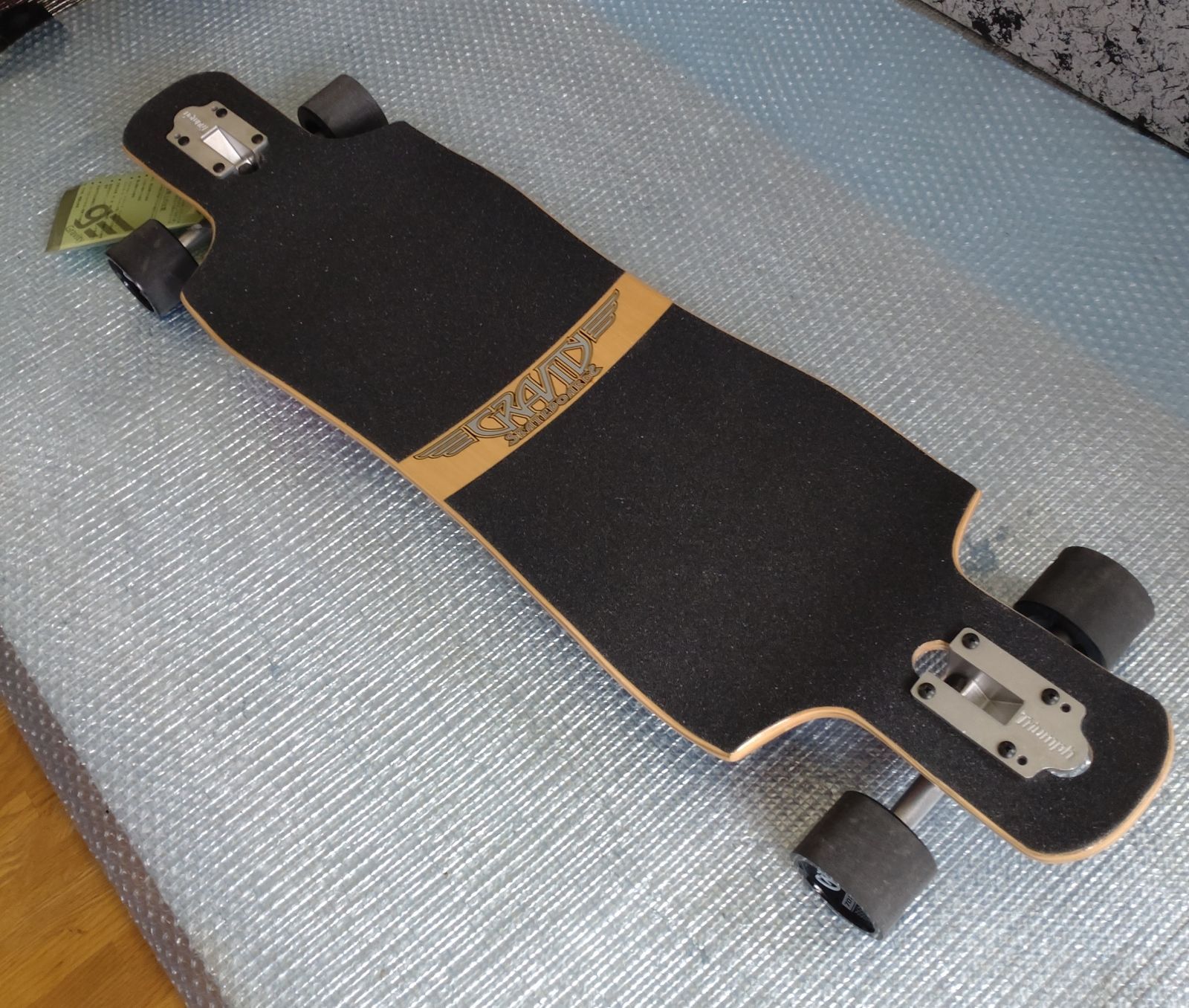 GRAVITY 前後カービングT搭載 ドロップサーフ38