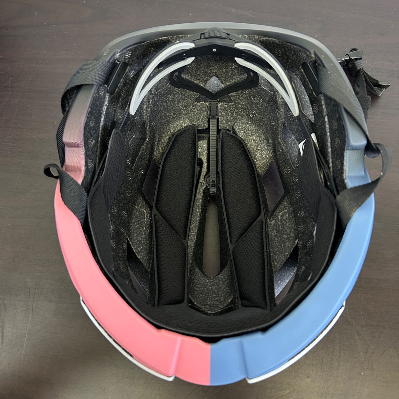 ほぼ未使用】ROCKBROS ロックブロス 自転車 ヘルメット ツートン