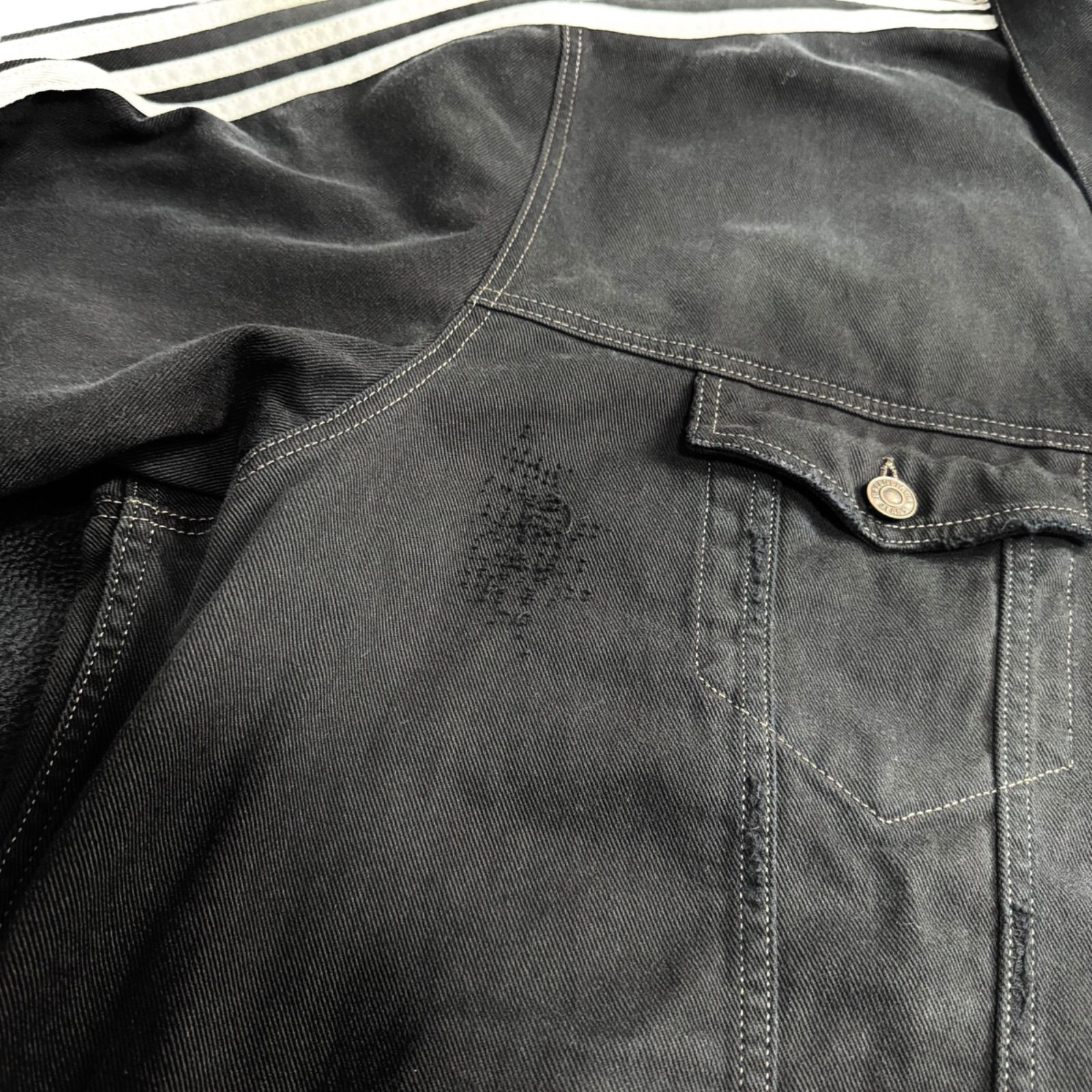 BALENCIAGA】 × ADIDAS 23SS DISTRESSED OVERSIZE DENIM JACKET