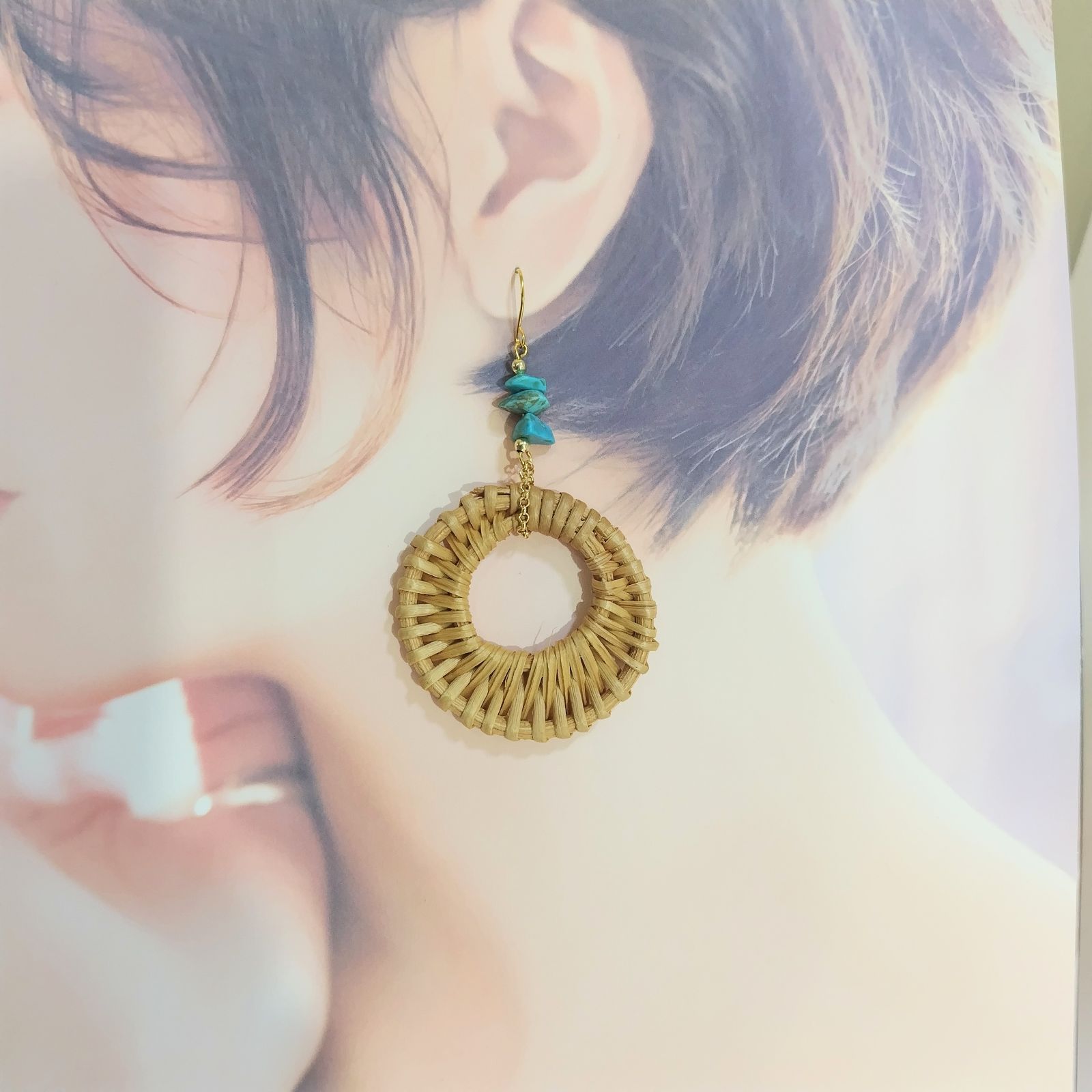☆再入荷☆*No.121 ナチュラルなラタンとターコイズのピアス 
