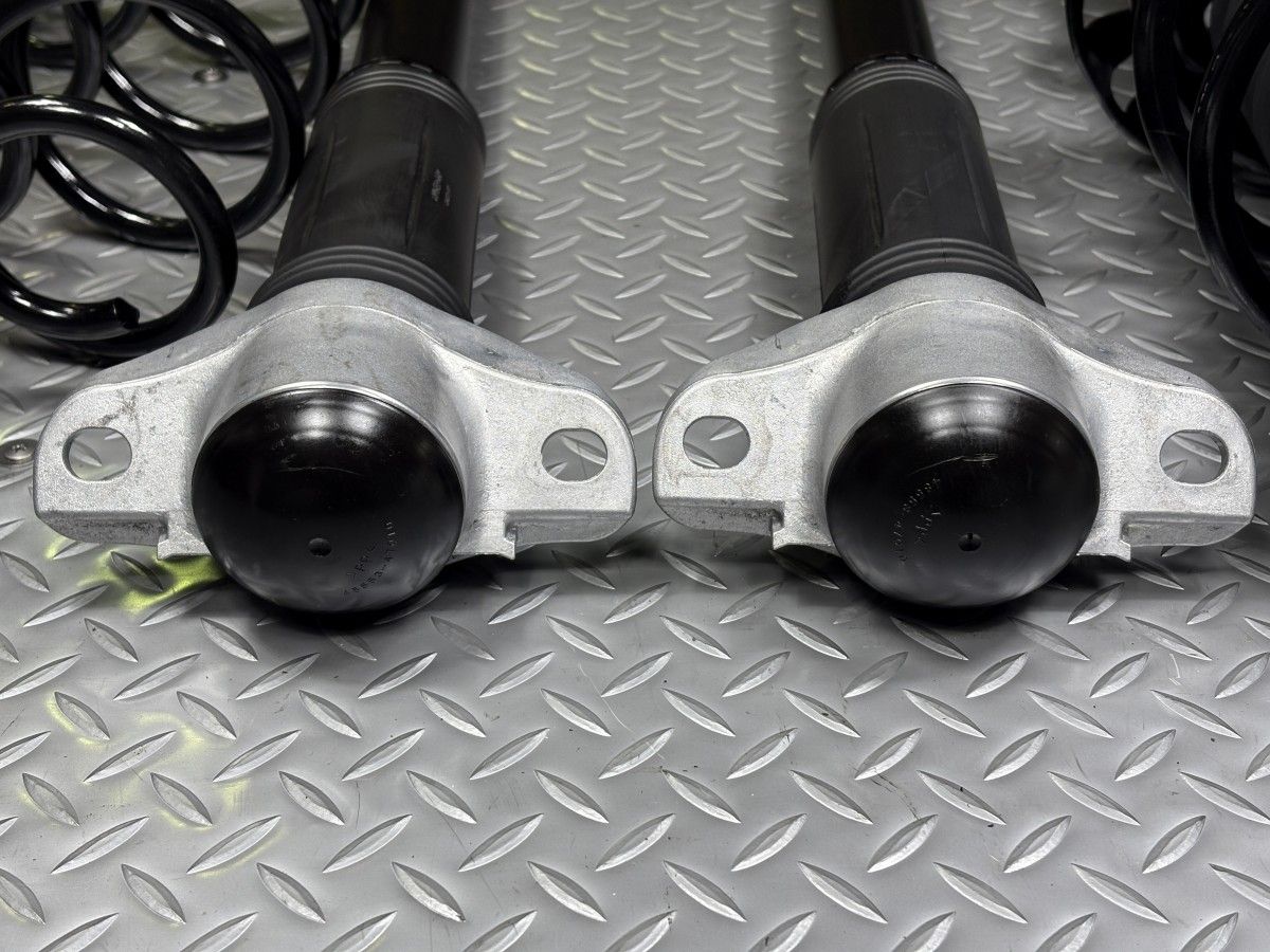 プリウス30g's 純正サスペンション 新車外し プリウス30g's 純正サスペンション 新車外し 新車外し】30