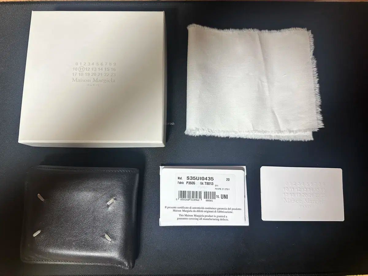 メゾン Maison Margiela(メゾン マルジェラ) 二つ折り財布